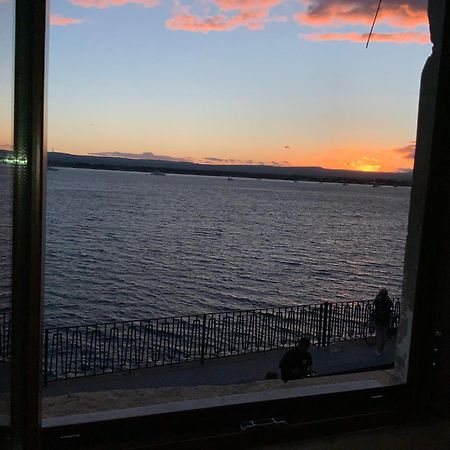 Apartamento L'Alba E Il Tramonto Vista Mare Syracuse Exterior foto